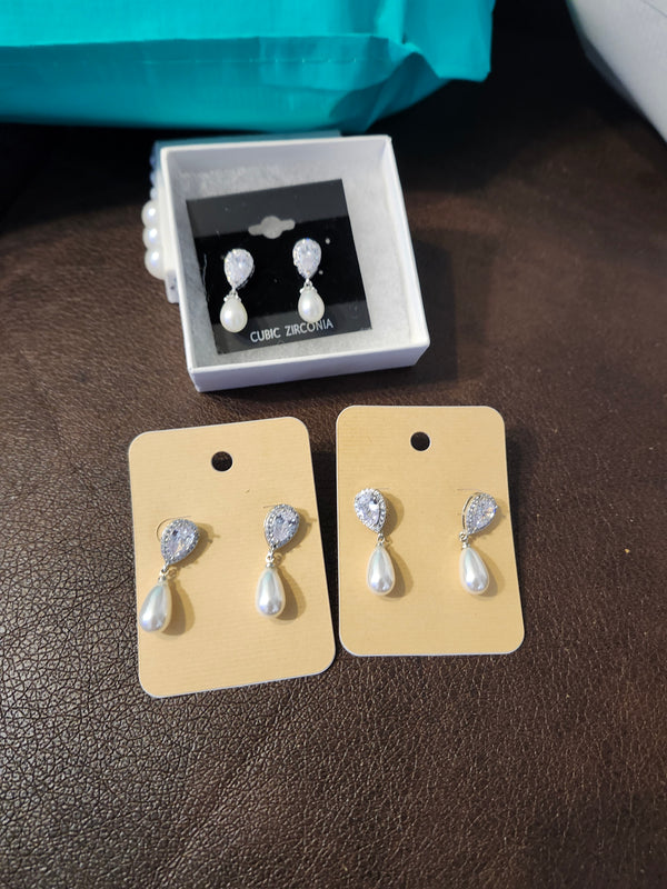 AA grade Zirconia earrings with pearls