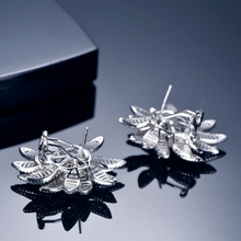 Load image into Gallery viewer, Moissanite luxury stud earrings
