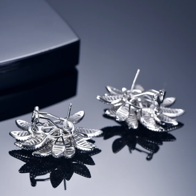 Moissanite luxury stud earrings