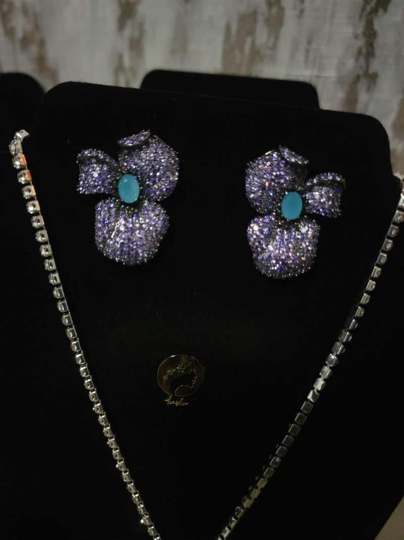 Purple luxury flower earrings