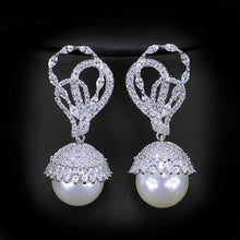 Load image into Gallery viewer, Luxury eardrop earring
