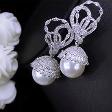 Load image into Gallery viewer, Luxury eardrop earring
