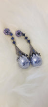 Load and play video in Gallery viewer, VINTAGE LUXURY DANGLING EARRINGS FOR WOMEN
