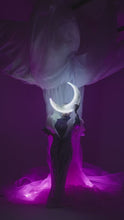 Load and play video in Gallery viewer, Luxury dangling earrings
