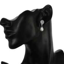 Load image into Gallery viewer, AA grade Zirconia earrings with pearls
