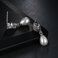 Load image into Gallery viewer, AA grade Zirconia earrings with pearls
