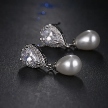 Load image into Gallery viewer, AA grade Zirconia earrings with pearls
