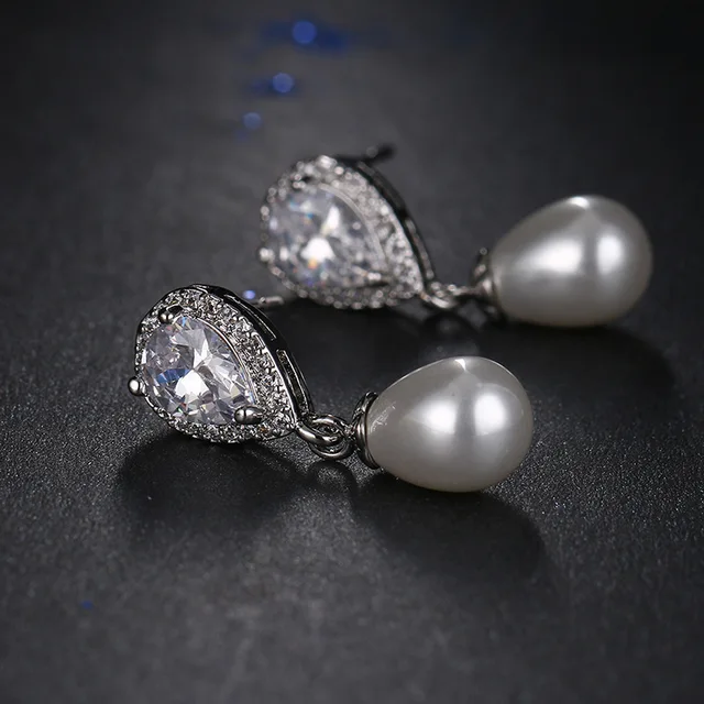 AA grade Zirconia earrings with pearls