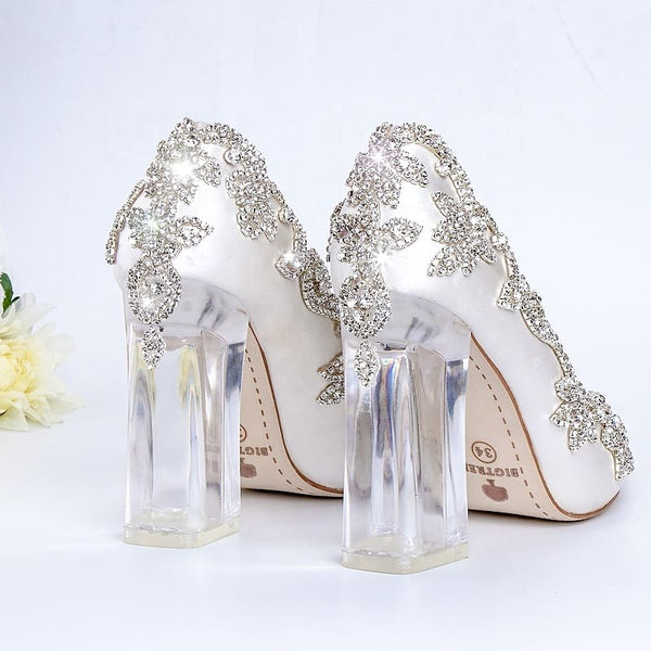luxury satin silk Wedding Shoes for a Bride with Clear Heels Crystal Pumps