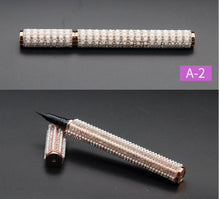 Load image into Gallery viewer, Kasho luxury glue eyeliner

